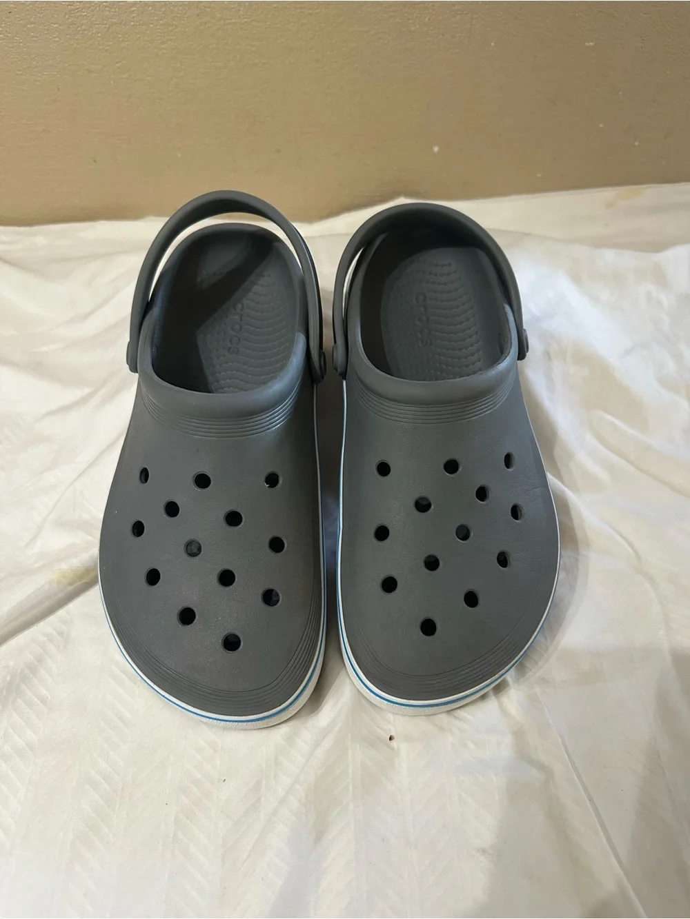 CROCS Off Court Classic Clogs